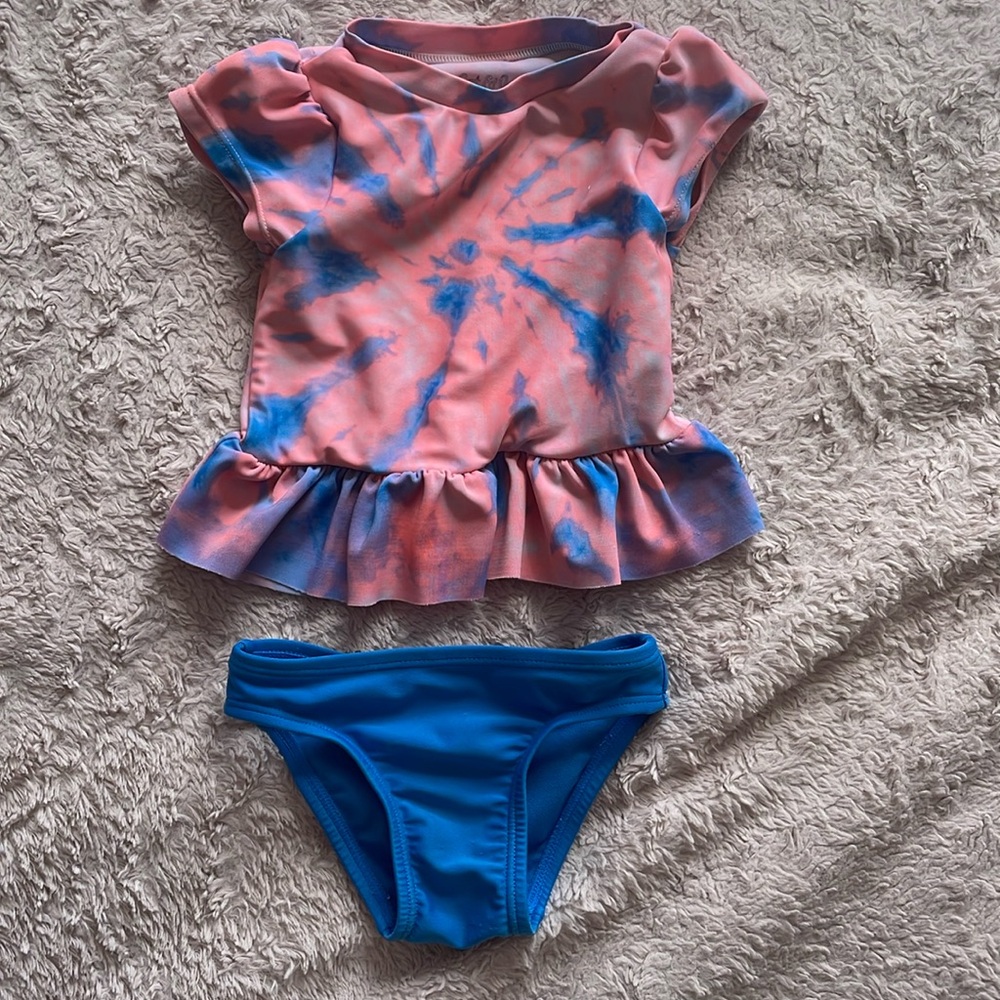 Cat&Jack two piece bathing suite tie dye baby girl 12M